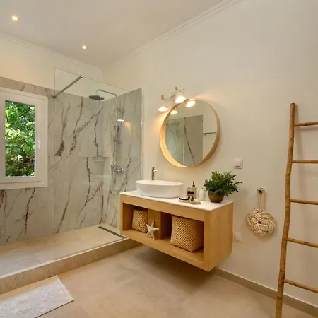 La Maisonette House In The Heart Of Close To Rovinia & Paleokastritsa Ferienhaus Liapades